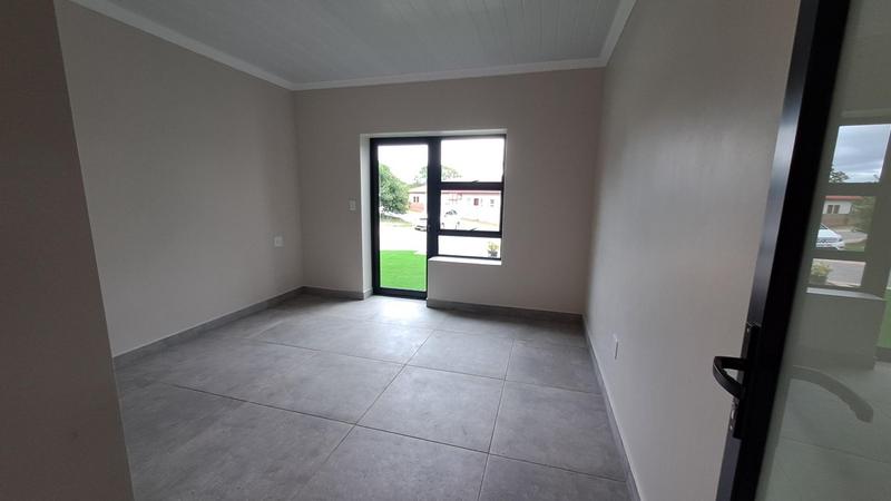 4 Bedroom Property for Sale in Stilbaai Wes Western Cape